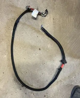 Jeep Grand Cherokee Positive cable (battery) P68148555AC 16238AG TAWB0554A2348