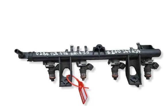Renault Twingo II Fuel injector S27635495 0280158046 8200367230