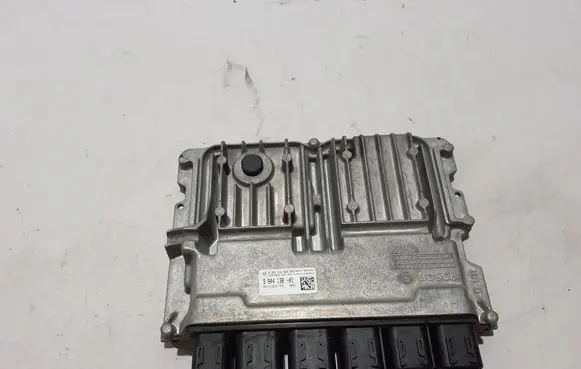 BMW X3 G01 Engine control unit/module 9844138