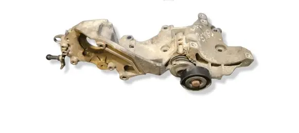 Skoda Octavia Mk2 (1Z) Generator/alternator bracket 03L903143K