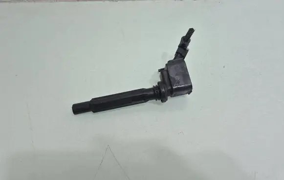 Alfa Romeo Giulia High voltage ignition coil 68211953AA 50050430