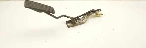 Subaru Forester SF Accelerator throttle pedal