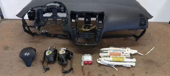 Hyundai ix20 Airbag set with panel 847101K050EQ