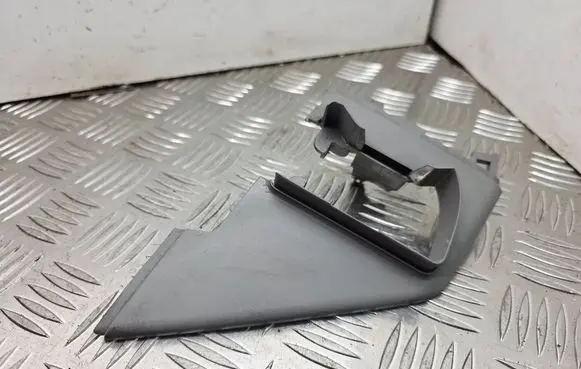 BMW 3 E92 E93 Seat trim 9113404