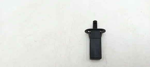 BMW X5 E53 Fuel tank opening switch 82289392