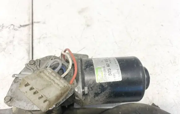 Peugeot 405 Wiper motor 53540402