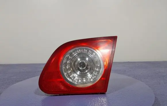 Volkswagen PASSAT B6 Rear/tail lights 3C5945094E