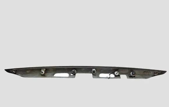 Toyota Yaris Trunk door license plate light bar 768010D192