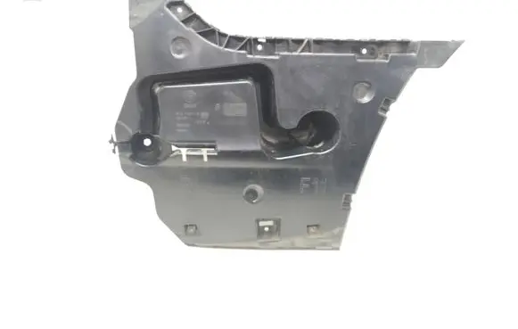 BMW 5 F10 F11 Bumper support mounting bracket corner 51127207112