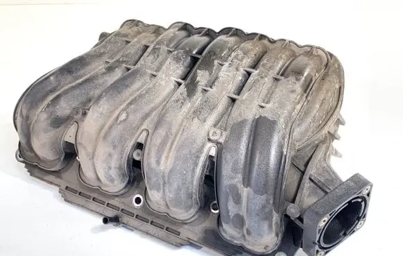 Toyota Avensis T250 Intake manifold