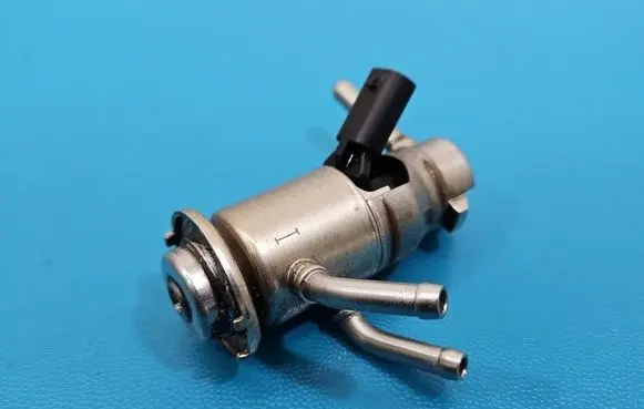 Mercedes-Benz E W213 Fuel injector A0004904100 IMPRK1566641