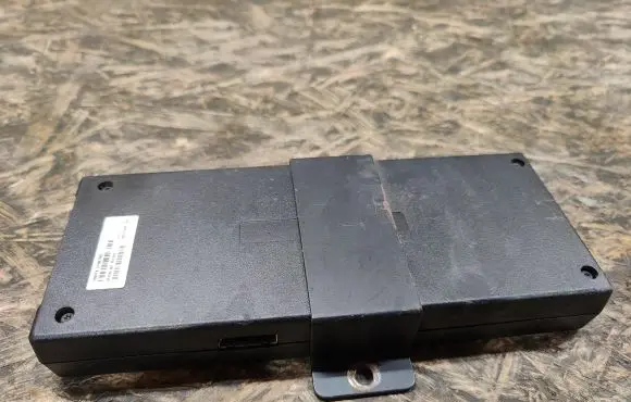 Mercedes-Benz S W220 Voice control module SYN8738C