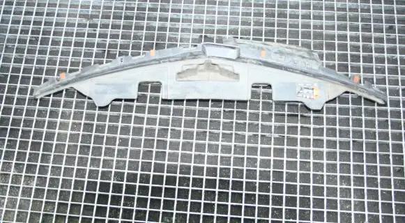 Opel Insignia A Radiator trim 