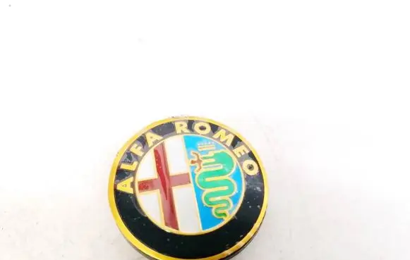 Alfa Romeo 156 Original wheel cap C70103
