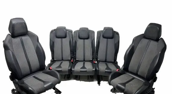 Peugeot 5008 II Seat and door cards trim set 