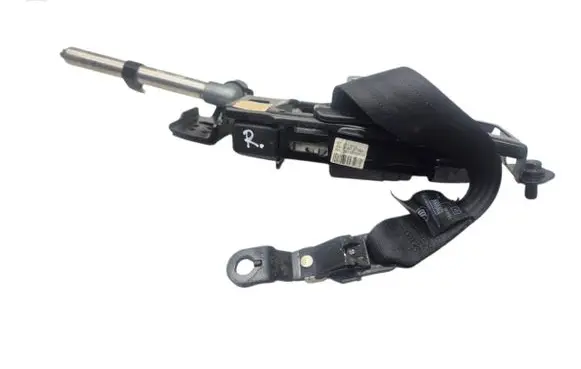 Volvo V50 Front seatbelt 30661789 6012243