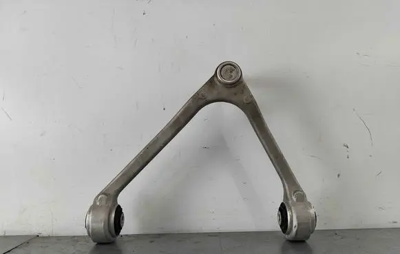 Jaguar XF X250 Front upper control arm/wishbone C2Z29115 XR857883
