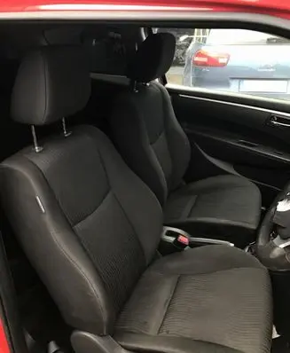 Suzuki Swift II Seat set 