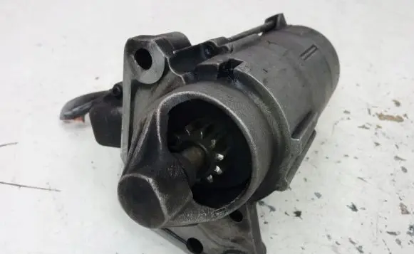 Peugeot 407 Starter motor