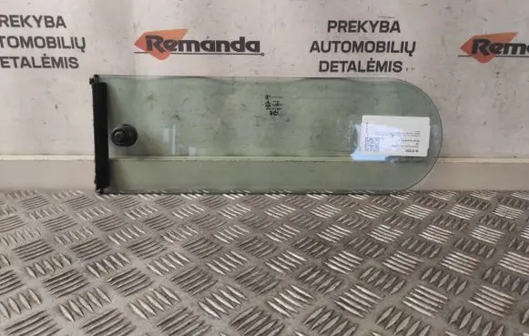 Renault Master II Sliding door window/glass 01618770011 43R00206