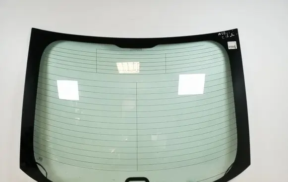 Toyota Avensis T220 Rear windscreen/windshield window 