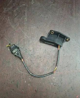 Opel Astra G Camshaft speed sensor 90536064 1830207