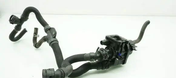 Peugeot 2008 II Thermostat/thermostat housing 9812131480