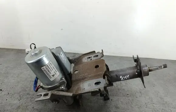 Nissan Note (E11) Steering wheel axle 
