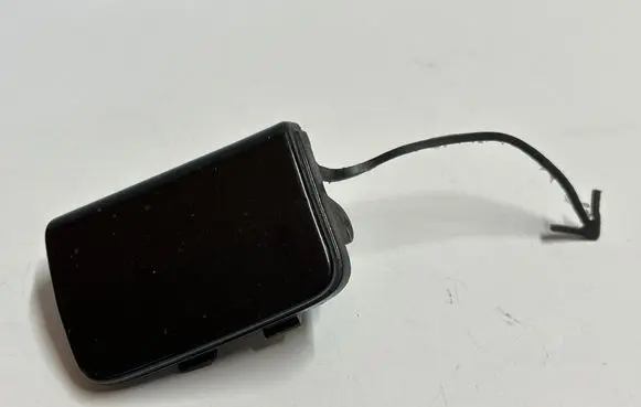 Volkswagen Touran I Front tow hook cap/cover 1T0807205 NWN13401