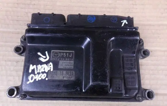 Mazda 3 III Engine control unit/module P51J18881A P51J