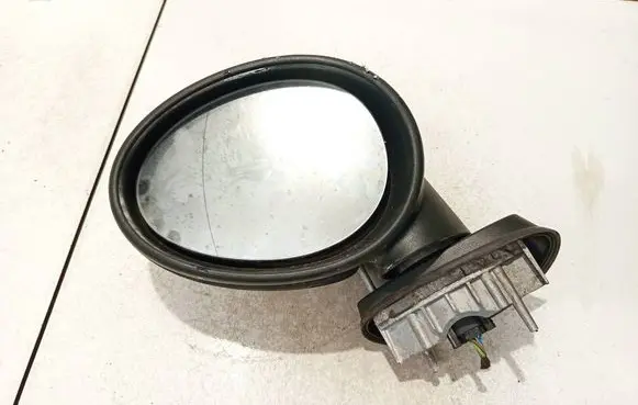 Mini One - Cooper Coupe R56 Front door electric wing mirror