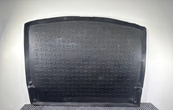 Toyota Auris E180 Rubber trunk/boot mat liner 