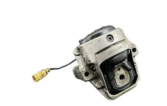 Audi A5 Sportback 8TA Engine mount bracket 8R0199381S
