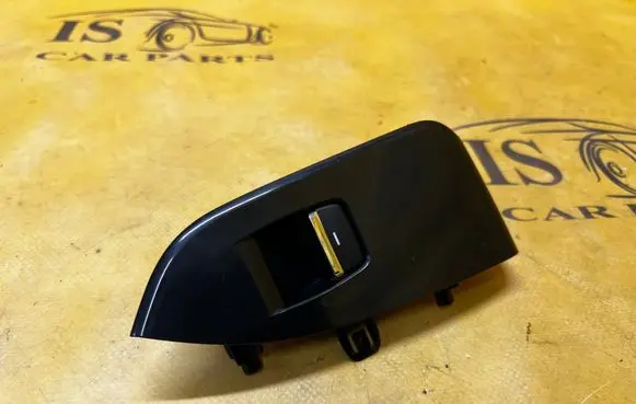 Subaru Forester SL Electric window control switch 83071FN300