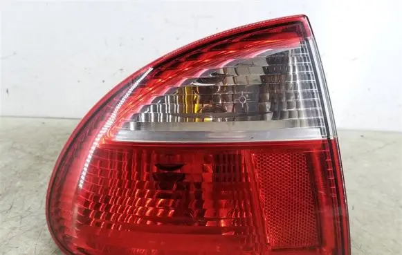 Seat Leon (1M) Rear/tail lights 1M6945095A