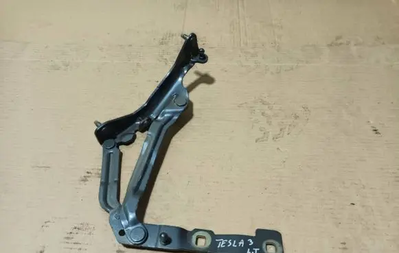 Tesla Model 3 Tailgate/trunk/boot hinge 155148200D