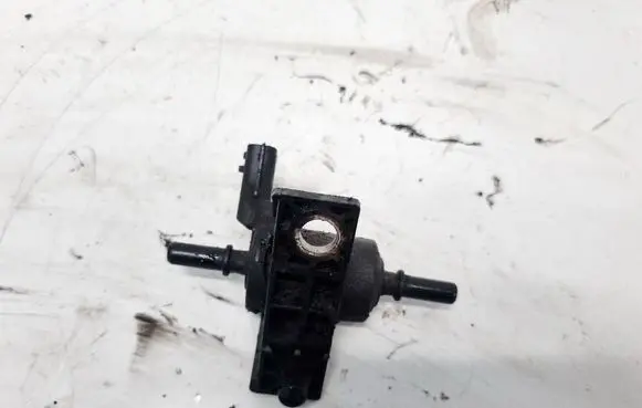 Dacia Logan I Turbo solenoid valve 208859042R