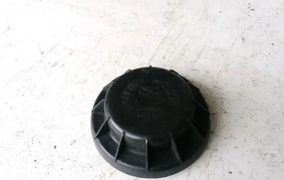 Hyundai Lantra I Headlight/headlamp dust cover