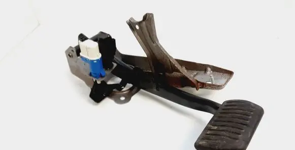 Volvo XC60 Brake pedal 31302350