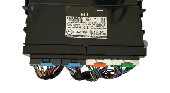 Subaru Forester SH Other control units/modules 88281SC251 97RI010625 X1T22873MA