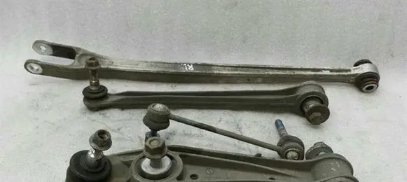 Porsche Cayman 987 Rear control arm 99733105303 98733104302