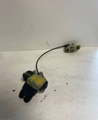 Volvo S60 Tailgate/trunk/boot lock/catch/latch 8679694 L1393