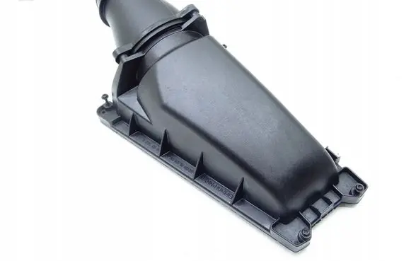 Mercedes-Benz A W176 Air filter box cover A2700900401