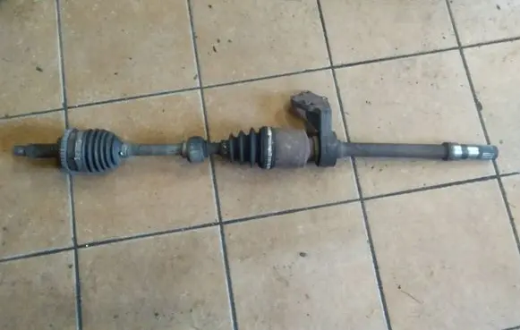 Mazda 6 Front driveshaft