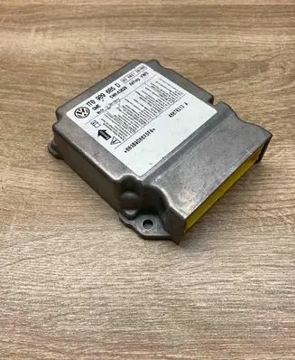 Volkswagen Touran I Airbag control unit/module 1T0909605D 5WK43828