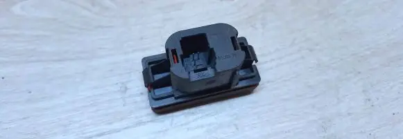 Ford Mondeo Mk III Hazard light switch 13A350AB