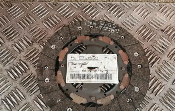 Audi A3 S3 8L Clutch pressure plate 036141032HX