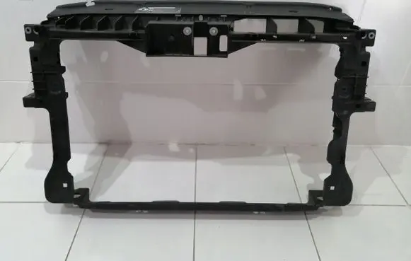 Volkswagen Tiguan Radiator support slam panel