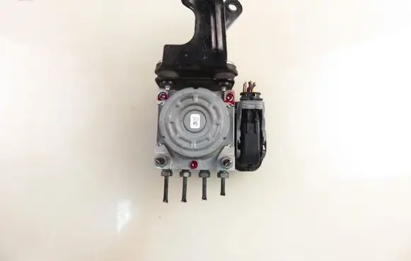 Ford B-MAX ABS Pump D1B12C013BC D1B12C405AE 10091501083