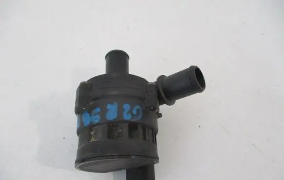 Renault Scenic III - Grand scenic III Water pump 